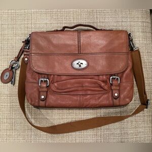 Fossil Leather Messenger Bag - Brown (Great condition)